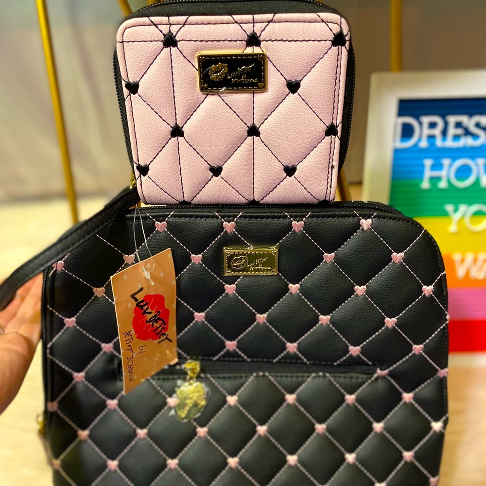 BRAND NEW BETSEY JOHNSON MATCHING BUNDLE!!